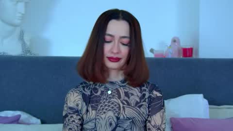 Snapshot of mariamenson chatting on February 12, 2:24 am MariaMenson online show from February 12, 2:24 am