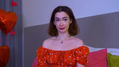 Snapshot of mariamenson chatting on February 25, 6:33 pm MariaMenson online show from February 25, 6:33 pm