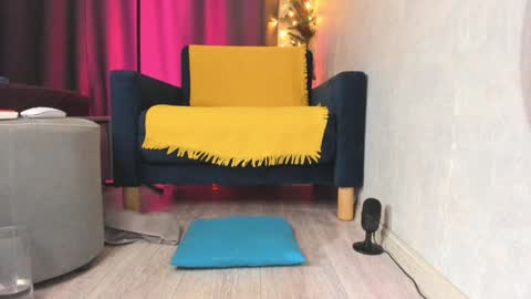 Maria online show from January 7, 1:24 pm