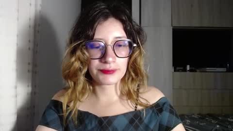 Mariana online show from December 20, 2:48 pm