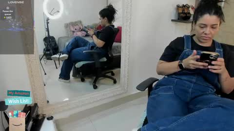 Mar y online show from May 25, 2:56 pm