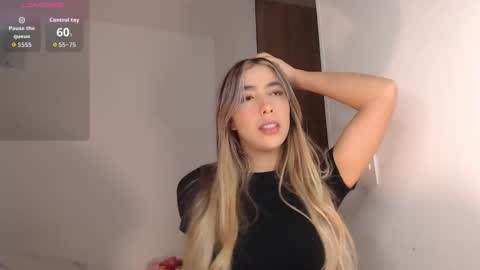 Mariana online show from October 21, 10:46 pm