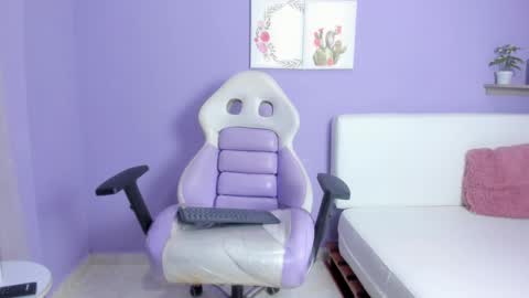 Snapshot of mariana_rossi_ chatting on February 22, 3:25 pm mariana_rossi_ online show from February 22, 3:25 pm