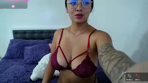 mariana_sara online show from February 12, 9:54 pm