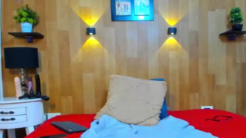 Snapshot of marianaa_aangel chatting on February 4, 1:12 am Mariana Angel online show from February 4, 1:12 am