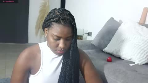 marianaee online show from September 25, 5:14 am