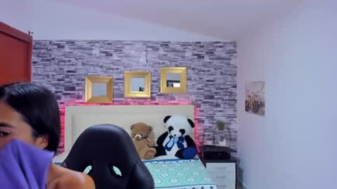 Mariana online show from February 27, 9:47 pm