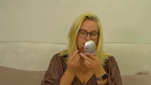 Maria online show from May 14, 6:22 am