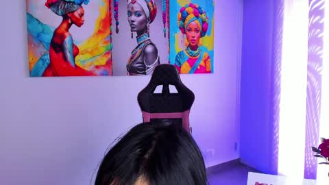 M A R I A N E online show from March 30, 5:24 pm