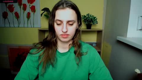 Snapshot of mariatess_ chatting on February 4, 12:22 pm Mariia online show from February 4, 12:22 pm