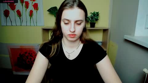 Snapshot of mariatess_ chatting on February 18, 10:27 am Mariia online show from February 18, 10:27 am