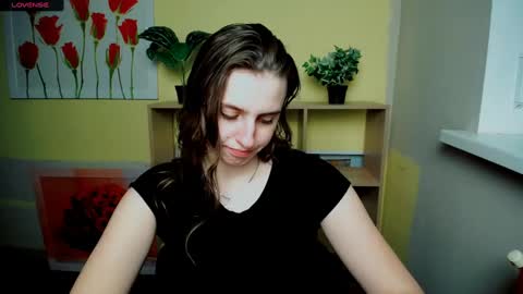 Snapshot of mariatess_ chatting on February 10, 3:53 pm Mariia online show from February 10, 3:53 pm