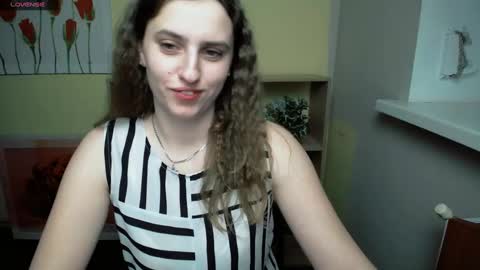 Snapshot of mariatess_ chatting on January 17, 2:50 pm Mariia online show from January 17, 2:50 pm