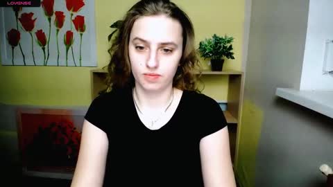 Snapshot of mariatess_ chatting on March 12, 11:42 am Mariia online show from March 12, 11:42 am