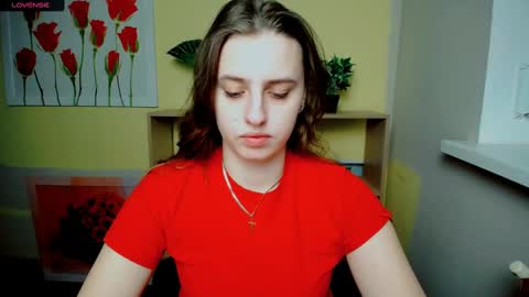 Snapshot of mariatess_ chatting on February 17, 1:44 pm Mariia online show from February 17, 1:44 pm