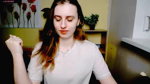 Snapshot of mariatess_ chatting on March 3, 3:22 pm Mariia online show from March 3, 3:22 pm