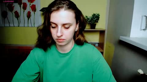 Snapshot of mariatess_ chatting on February 27, 5:15 pm Mariia online show from February 27, 5:15 pm