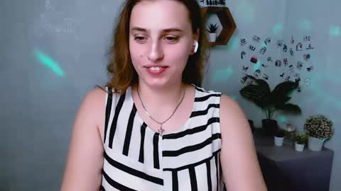Snapshot of mariatess_ chatting on September 14, 1:01 pm Mariia online show from September 14, 1:01 pm