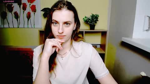 Snapshot of mariatess_ chatting on March 3, 6:24 pm Mariia online show from March 3, 6:24 pm