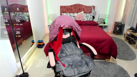 marie online show from December 24, 5:34 pm