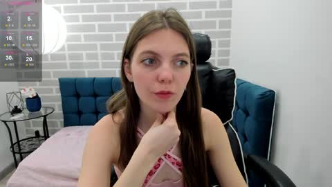 Snapshot of marie_reyes_ chatting on February 23, 7:44 am Mary 3 online show from February 23, 7:44 am