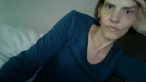 Mariejojo online show from April 1, 1:34 pm