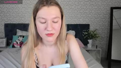 mariel_brown online show from January 14, 6:17 pm