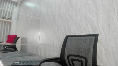 Marie online show from February 8, 9:46 pm