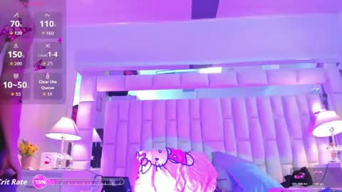 mariiahneedles online show from May 27, 8:06 pm