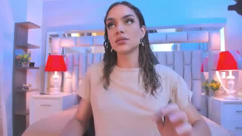 mariiahneedles online show from February 17, 11:04 pm