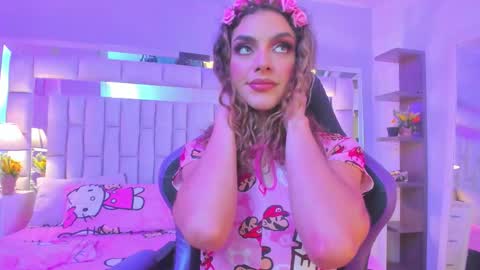 mariiahneedles online show from March 20, 3:11 am