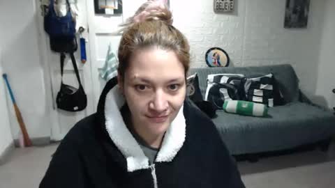 mariiana_wet online show from April 18, 3:08 am