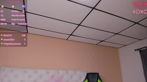 Snapshot of mariie_tayy chatting on February 19, 1:29 am mariie_tayy online show from February 19, 1:29 am