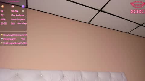 Snapshot of mariie_tayy chatting on March 9, 11:03 pm mariie_tayy online show from March 9, 11:03 pm