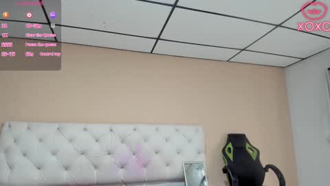 Snapshot of mariie_tayy chatting on February 9, 8:13 pm mariie_tayy online show from February 9, 8:13 pm