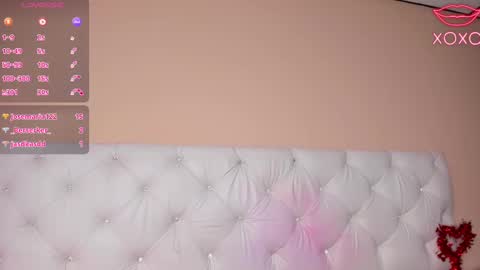 Snapshot of mariie_tayy chatting on March 3, 11:03 pm mariie_tayy online show from March 3, 11:03 pm