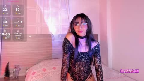Luna Dulk online show from December 26, 7:13 am