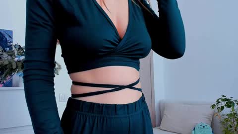 Marilina online show from March 10, 10:18 am