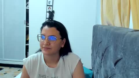 Snapshot of marilyn_garcia chatting on January 11, 12:55 am MARILYN SEXY online show from January 11, 12:55 am