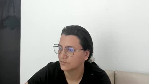 Snapshot of marilyn_garcia chatting on February 24, 6:15 pm MARILYN SEXY online show from February 24, 6:15 pm