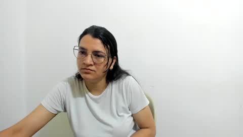Snapshot of marilyn_garcia chatting on September 27, 11:13 pm MARILYN SEXY online show from September 27, 11:13 pm