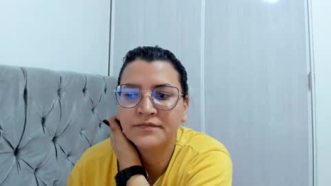 Snapshot of marilyn_garcia chatting on January 12, 1:37 pm MARILYN SEXY online show from January 12, 1:37 pm