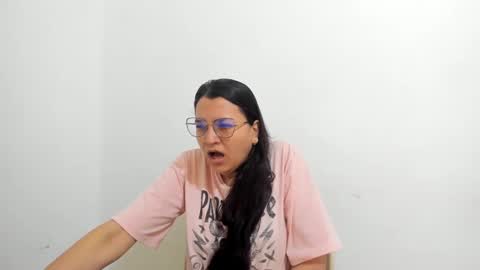 Snapshot of marilyn_garcia chatting on September 19, 1:04 pm MARILYN SEXY online show from September 19, 1:04 pm