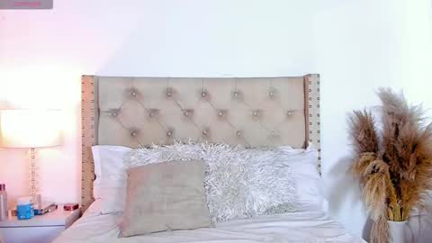 marilynrossy online show from October 1, 3:49 am