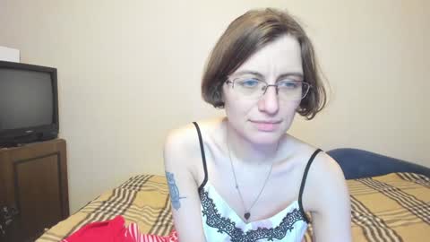 Snapshot of marilynspecial chatting on February 26, 12:30 am Marilyn online show from February 26, 12:30 am