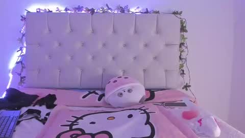 Marin kitoko online show from December 2, 2:24 am
