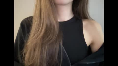 Marina online show from March 4, 3:26 pm