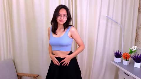 Lola online show from September 10, 3:51 am