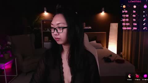 Marine  online show from October 10, 2:12 pm