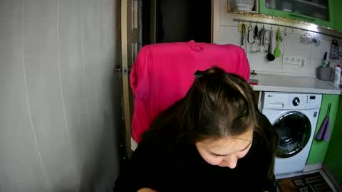 Snapshot of marinettaqhot chatting on January 11, 1:22 pm MarinettaQhot online show from January 11, 1:22 pm